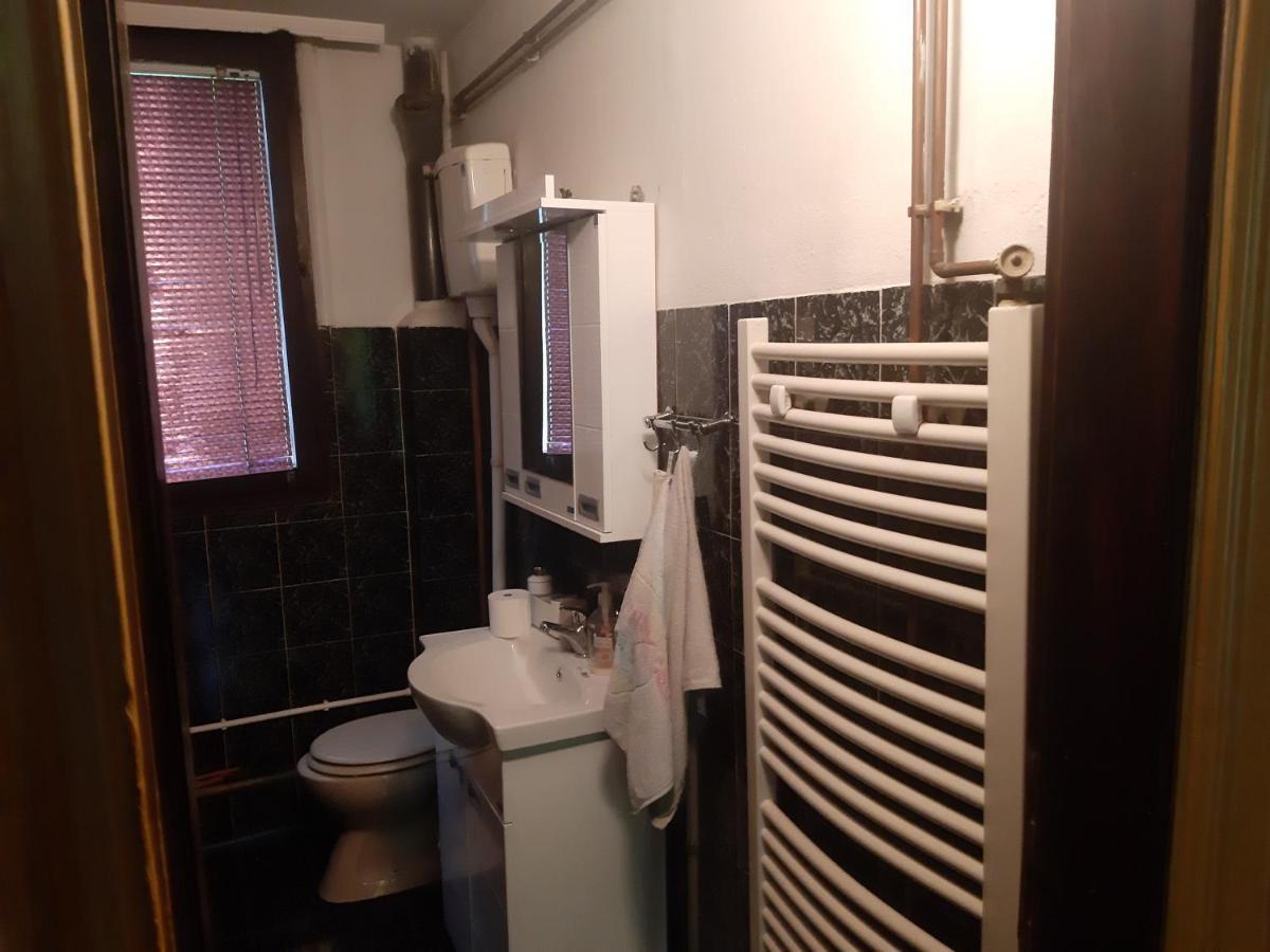 Vila Mir Pirot Ngoại thất bức ảnh